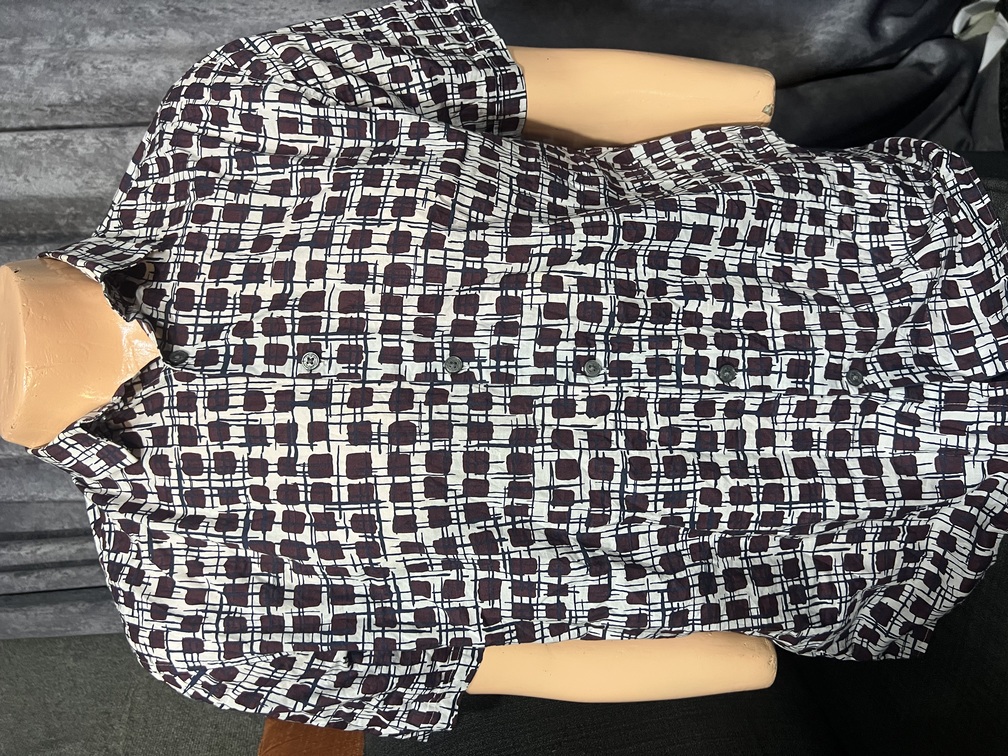 Excellente chemise homme à manches courtes taille M