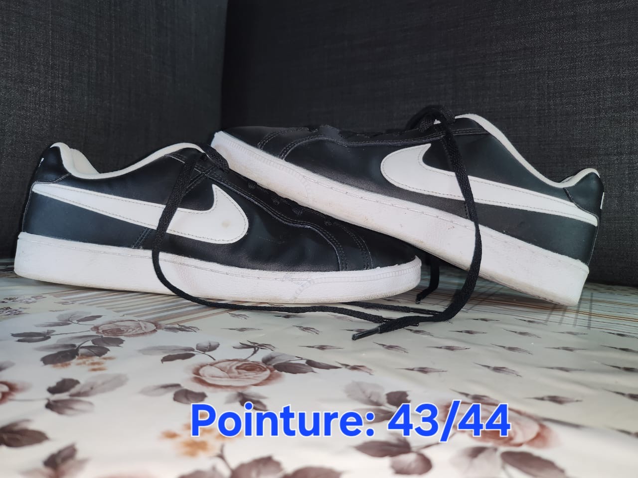 Très belle paire baskets NIKE pointure 43/44